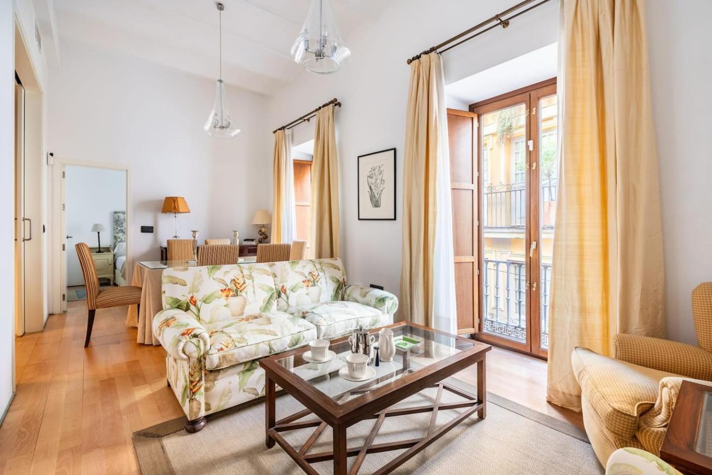 Komodo Sierpes: Bright & Classy Central Apartment إشبيلية المظهر الخارجي الصورة
