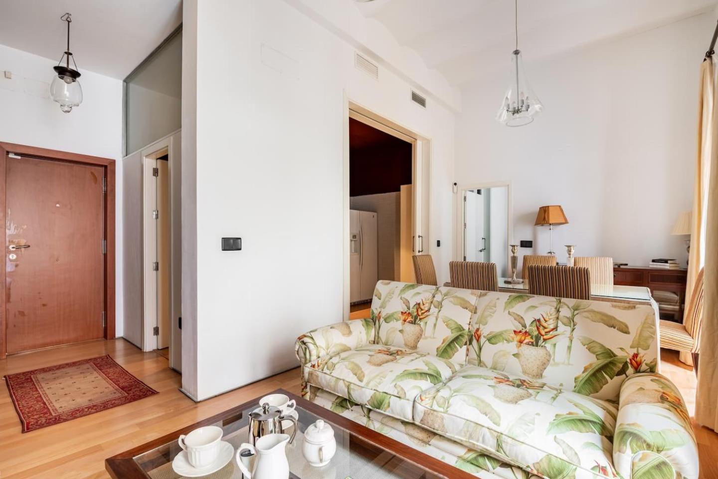 Komodo Sierpes: Bright & Classy Central Apartment إشبيلية المظهر الخارجي الصورة
