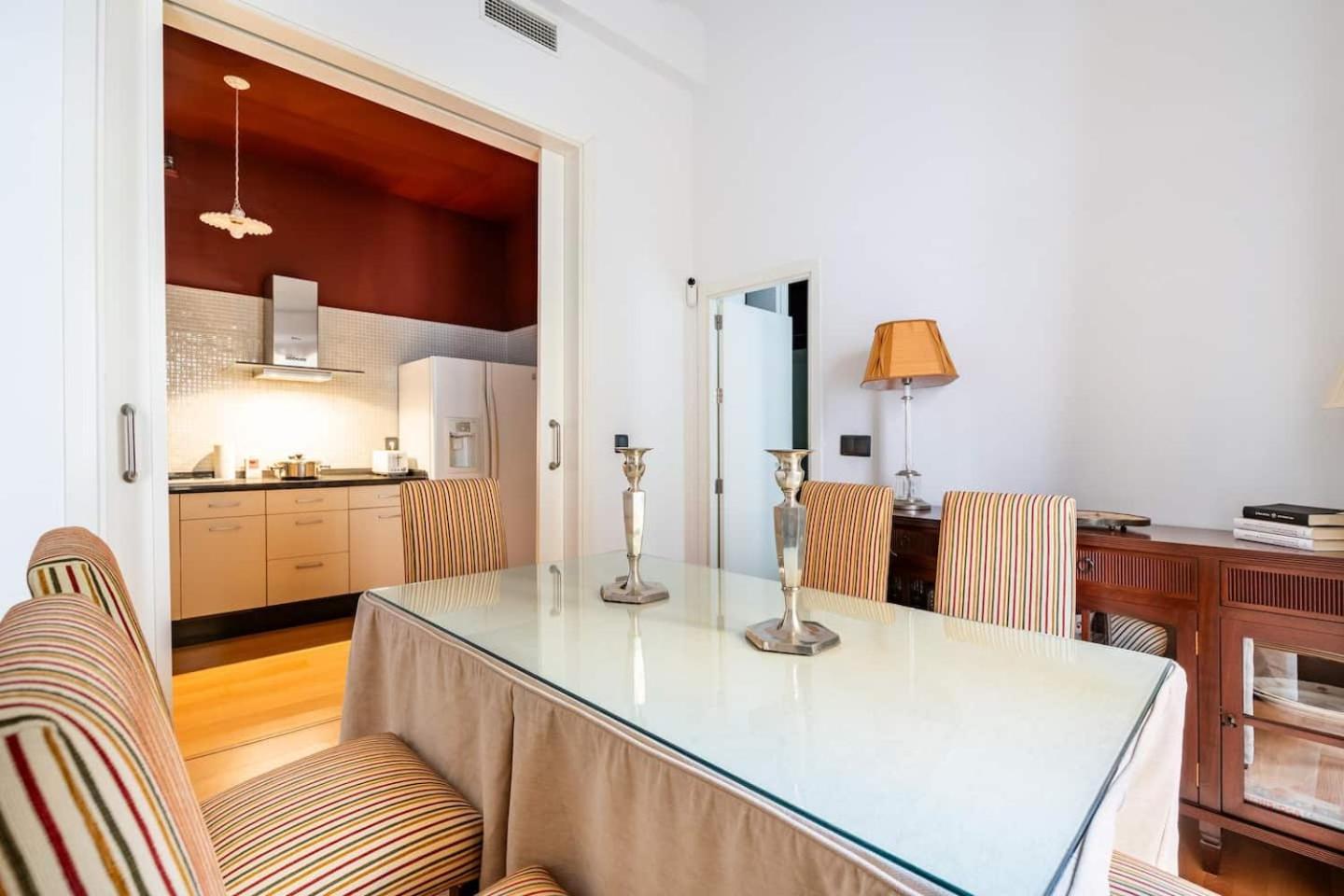 Komodo Sierpes: Bright & Classy Central Apartment إشبيلية المظهر الخارجي الصورة