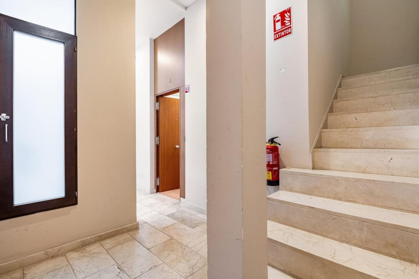 Komodo Sierpes: Bright & Classy Central Apartment إشبيلية المظهر الخارجي الصورة