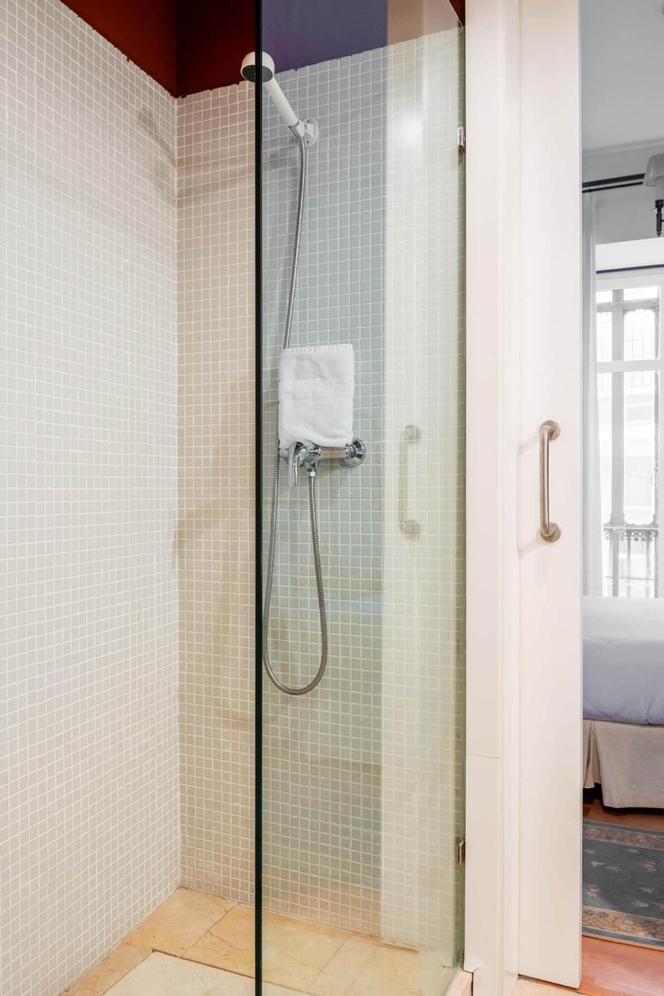 Komodo Sierpes: Bright & Classy Central Apartment إشبيلية المظهر الخارجي الصورة
