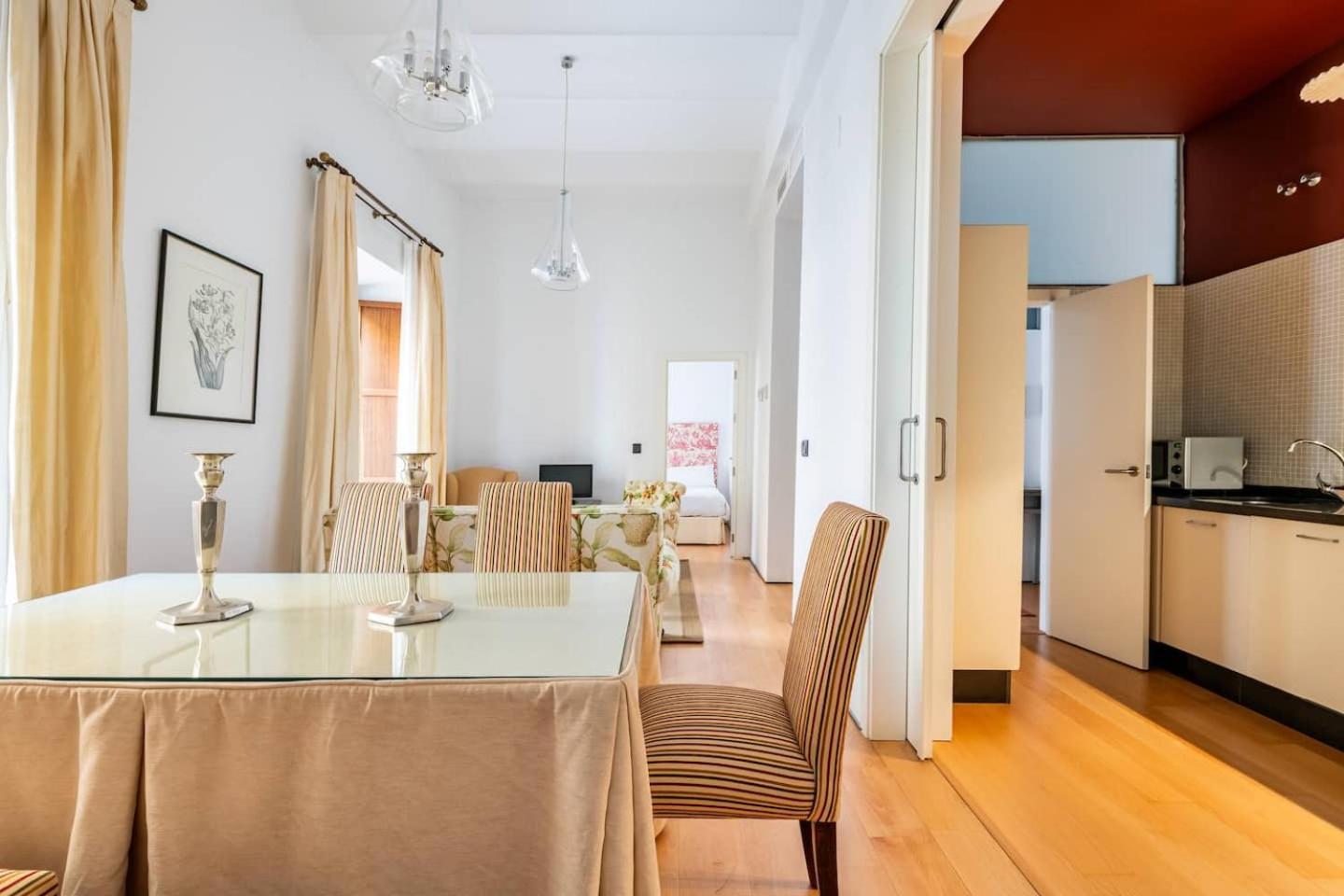 Komodo Sierpes: Bright & Classy Central Apartment إشبيلية المظهر الخارجي الصورة