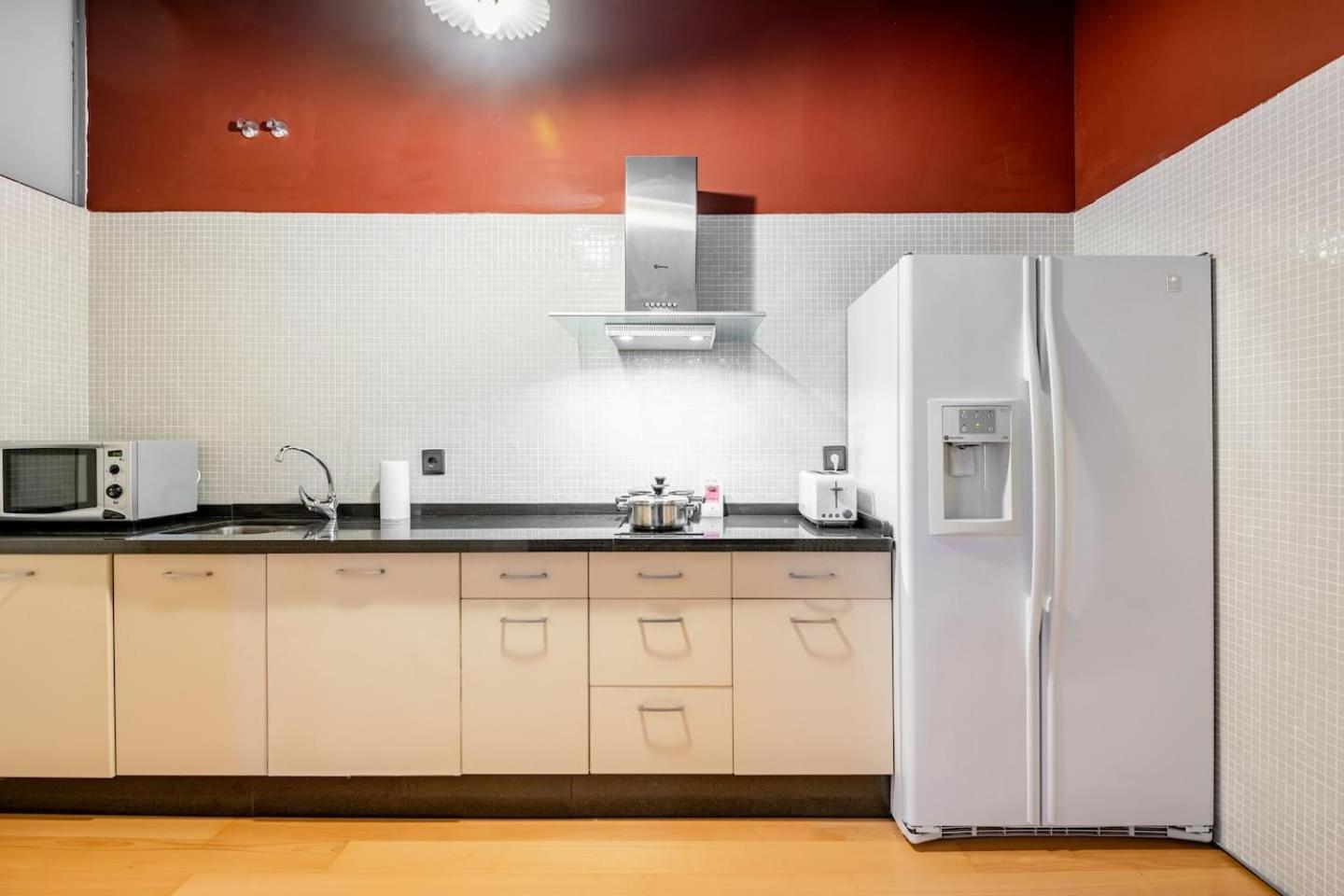 Komodo Sierpes: Bright & Classy Central Apartment إشبيلية المظهر الخارجي الصورة